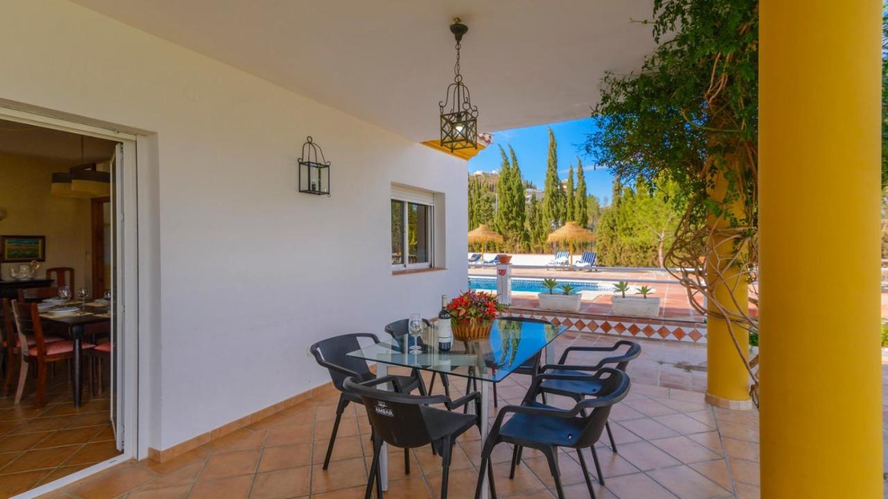 Casa Rocio Y Paloma Vinuela By Ruralidays Villa Екстериор снимка