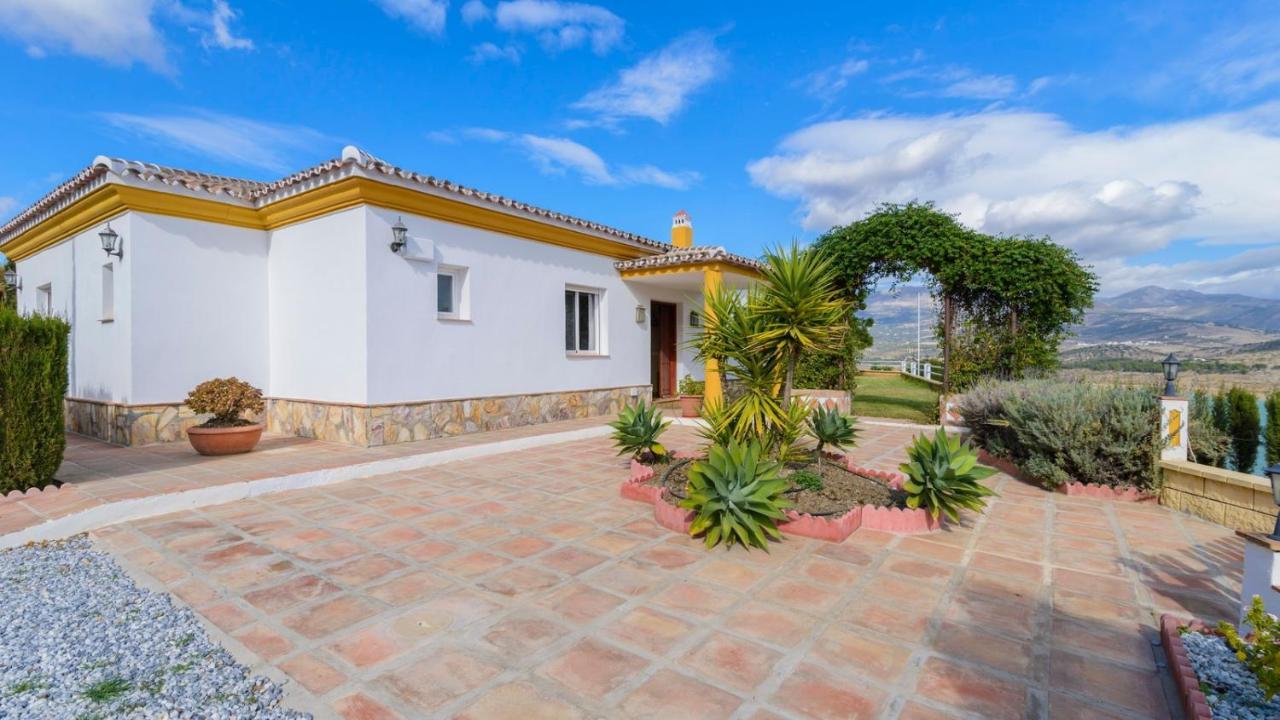 Casa Rocio Y Paloma Vinuela By Ruralidays Villa Екстериор снимка