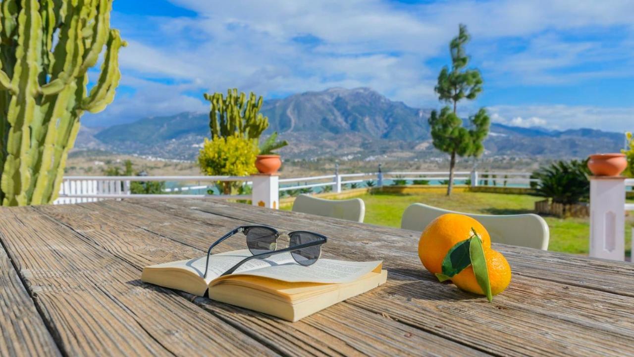 Casa Rocio Y Paloma Vinuela By Ruralidays Villa Екстериор снимка