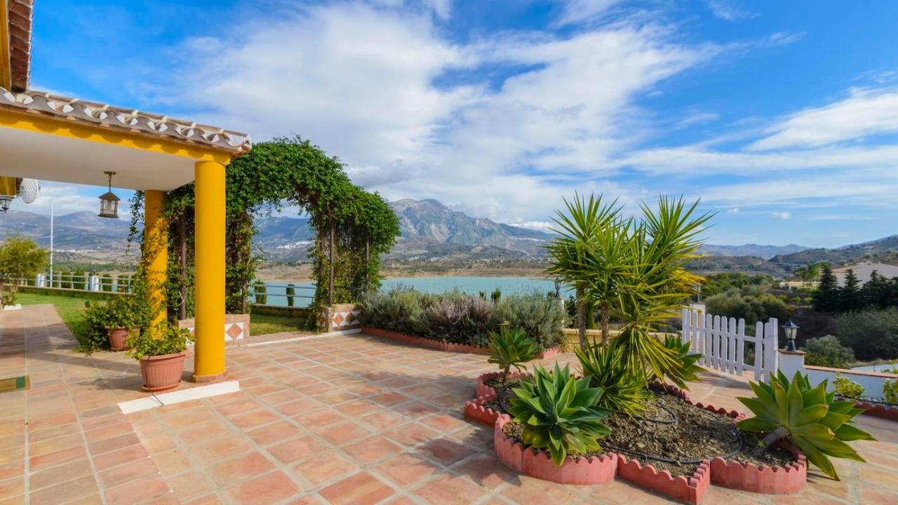 Casa Rocio Y Paloma Vinuela By Ruralidays Villa Екстериор снимка