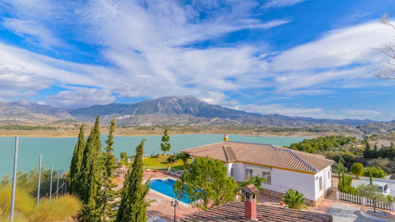 Casa Rocio Y Paloma Vinuela By Ruralidays Villa Екстериор снимка