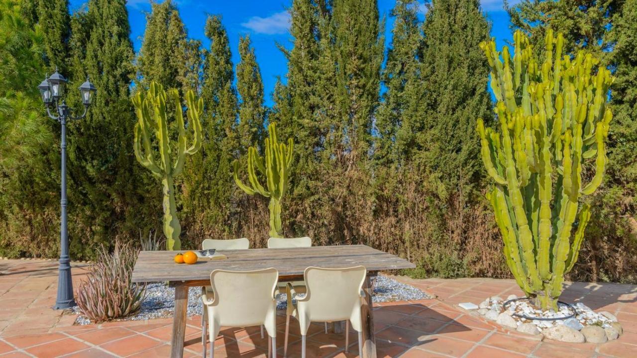 Casa Rocio Y Paloma Vinuela By Ruralidays Villa Екстериор снимка